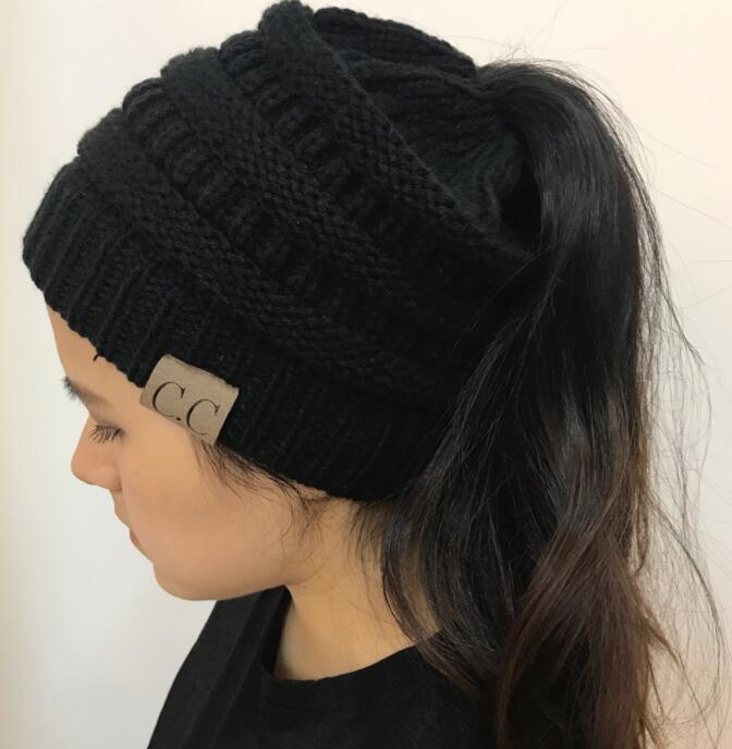 Women's knitted ponytail hats